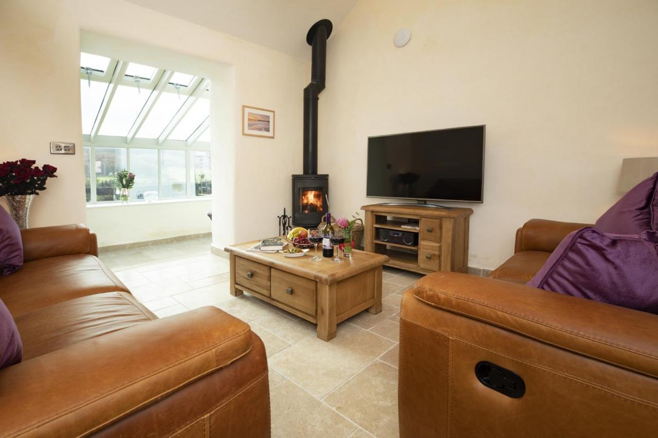Thirley Cotes Farm Cottages 스카버러 외부 사진