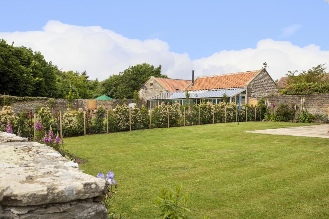 Thirley Cotes Farm Cottages 스카버러 외부 사진